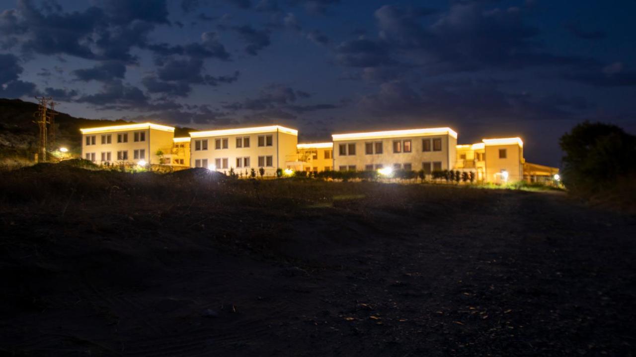 Sukha Inn Hotel & Beach Bozcaada Exterior foto