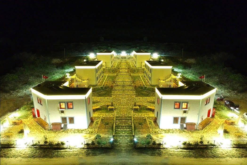 Sukha Inn Hotel & Beach Bozcaada Exterior foto